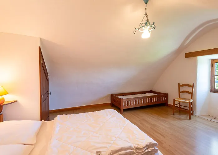 Feriehus Le Prieure 5/6 Personnes Saint-Pierre-des-Tripiers